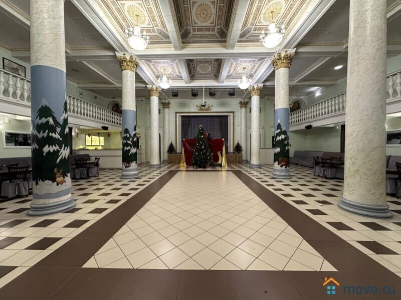 нежилое здание, 240 м&sup2;