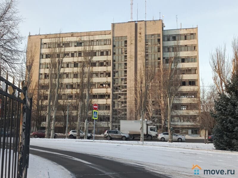 офис, 8000 м&sup2;