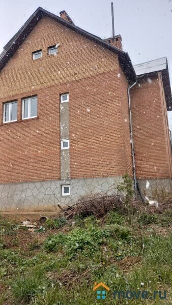 дом, 317 м&sup2;