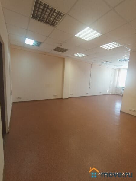 офис, 42 м&sup2;