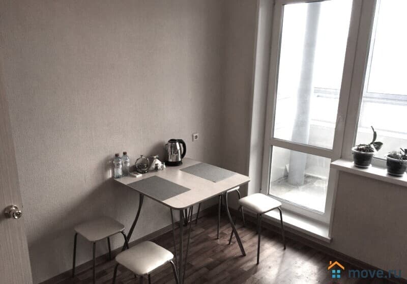 комната, 18 м&sup2;