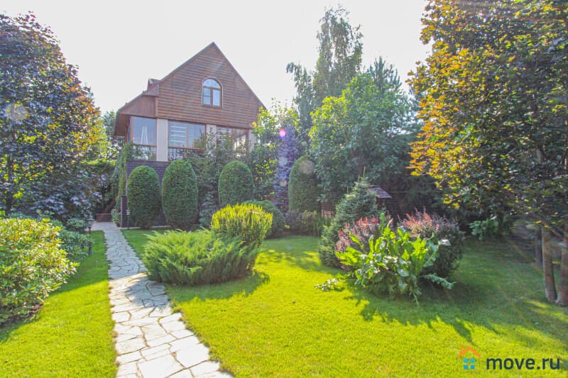 коттедж, 550 м&sup2;