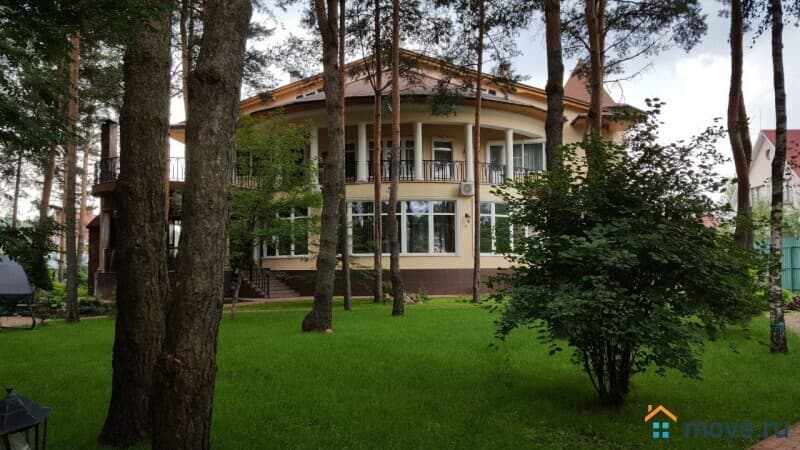 коттедж, 850 м&sup2;