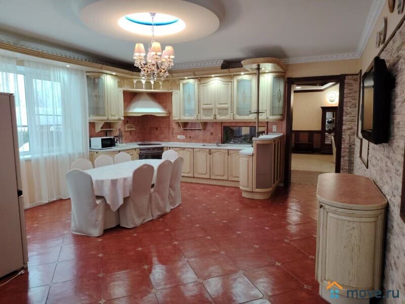 коттедж, 850 м&sup2;