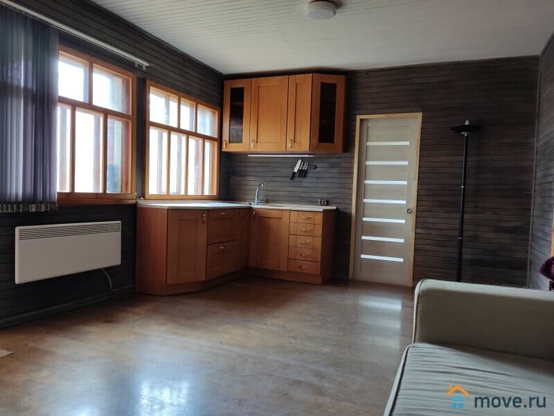 коттедж, 150 м&sup2;