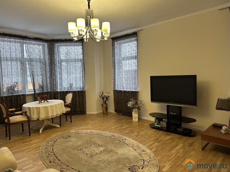 дом, 225 м&sup2;
