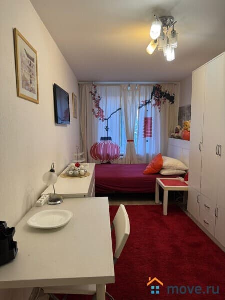 комната, 41 м&sup2;
