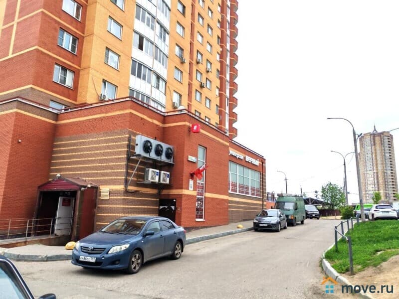свободного назначения, 200 м&sup2;