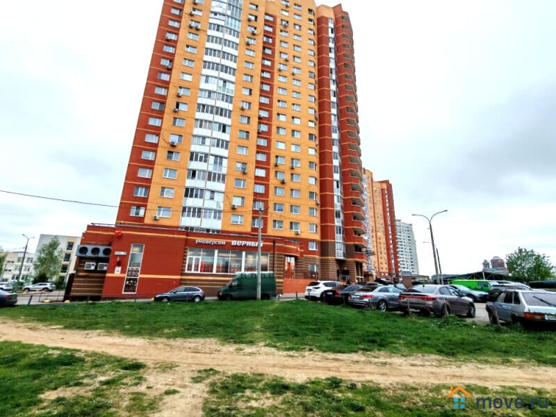 свободного назначения, 200 м&sup2;