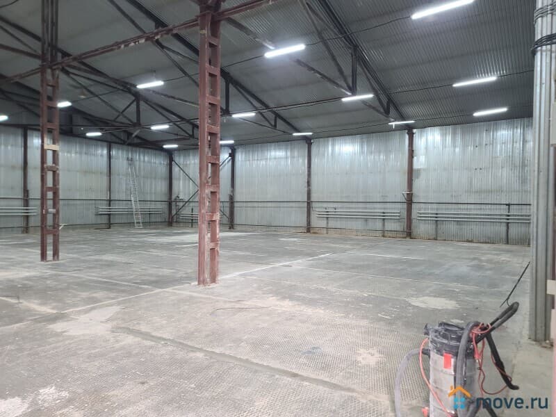 склад, 730 м&sup2;