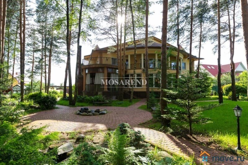 коттедж, 850 м&sup2;