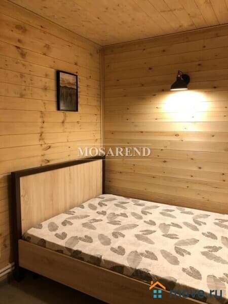коттедж, 600 м&sup2;