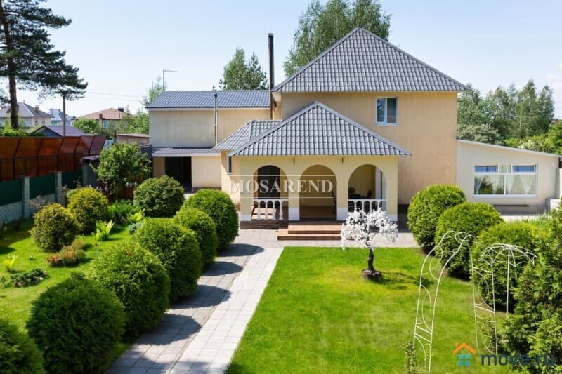 коттедж, 600 м&sup2;