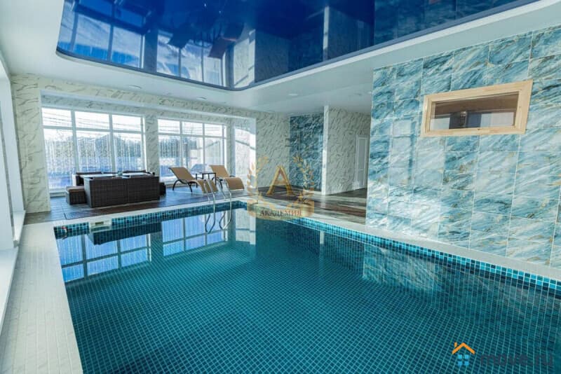 коттедж, 800 м&sup2;