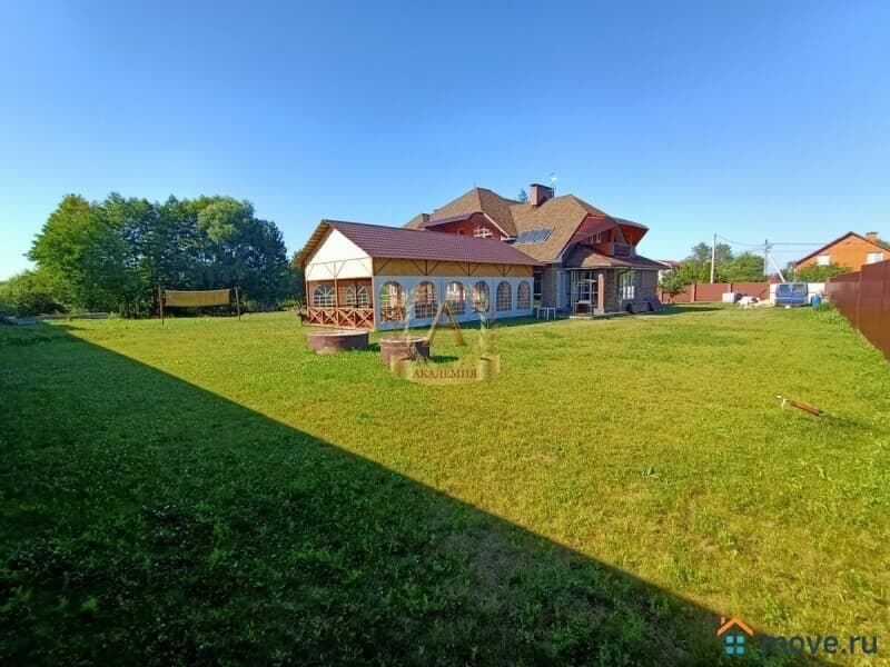 коттедж, 400 м&sup2;