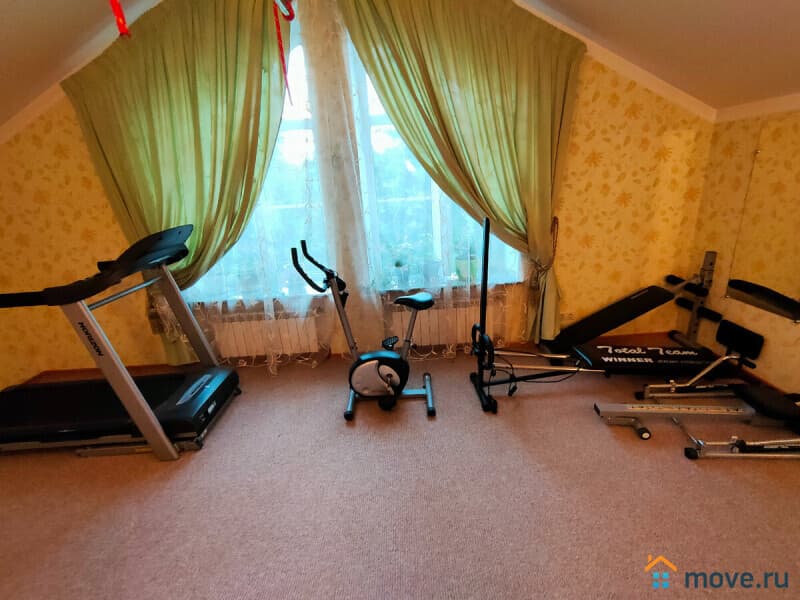 коттедж, 600 м&sup2;