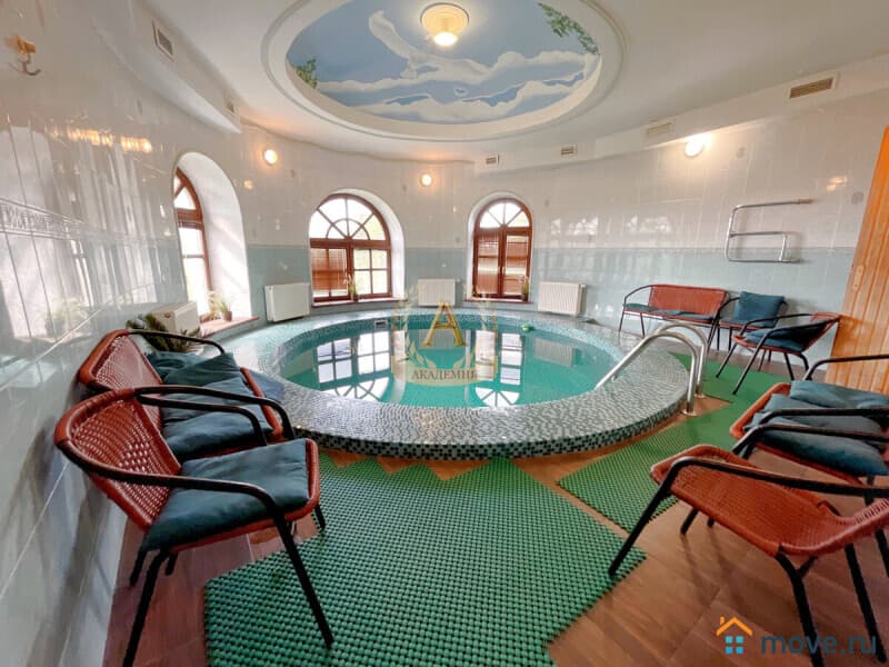 коттедж, 500 м&sup2;