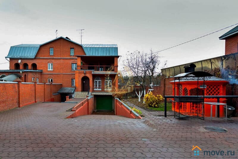 коттедж, 500 м&sup2;