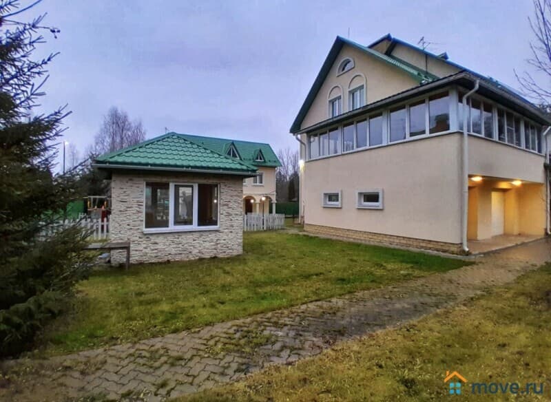 коттедж, 500 м&sup2;