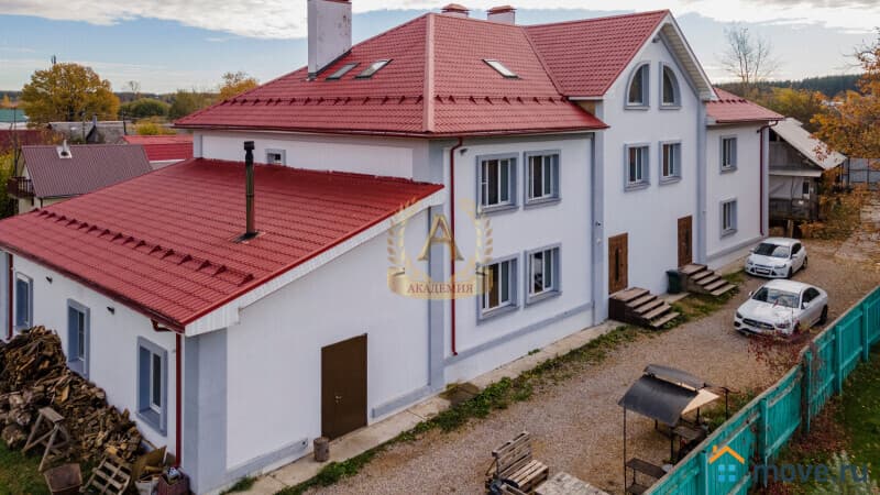 коттедж, 500 м&sup2;