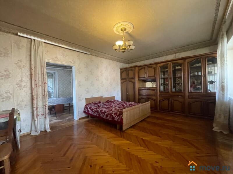 4-комн. квартира, 90 м²