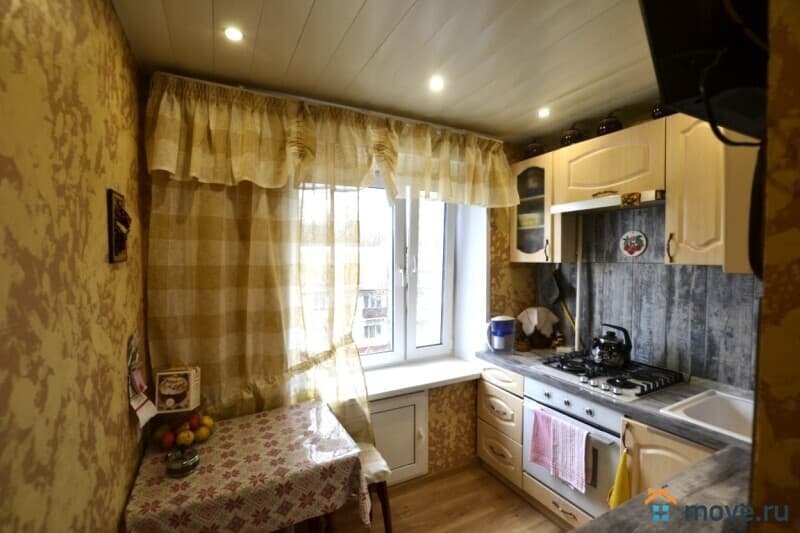 3-комн. квартира, 50 м&sup2;