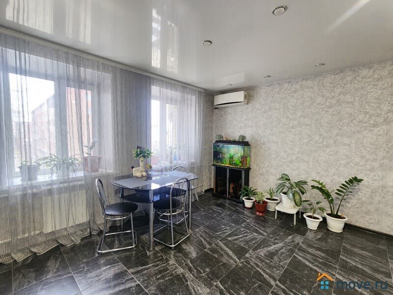 3-комн. квартира, 93 м²