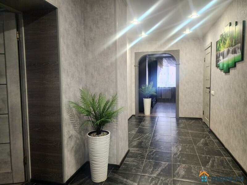 3-комн. квартира, 93 м²