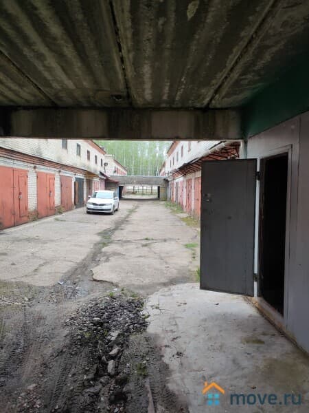 гараж, 109.7 м&sup2;