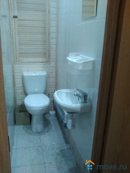 койко-место, 40 м²