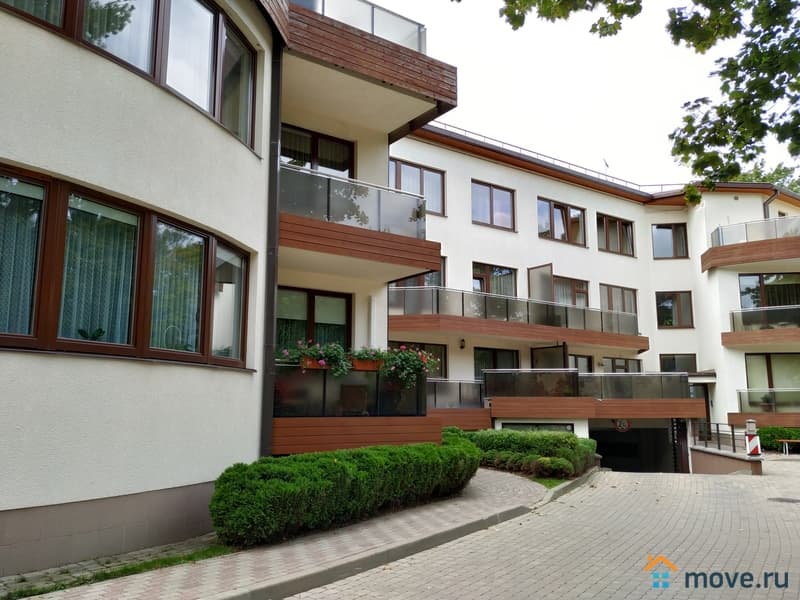 2-комн. квартира, 90 м²