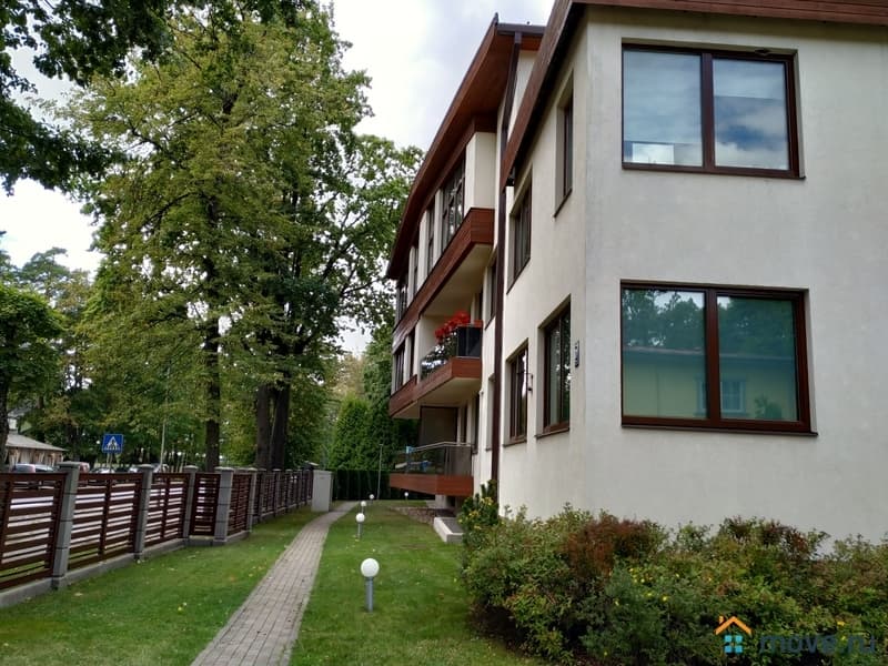 2-комн. квартира, 90 м²