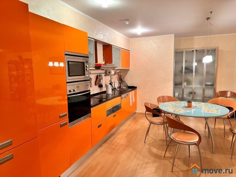 3-комн. квартира, 80 м²