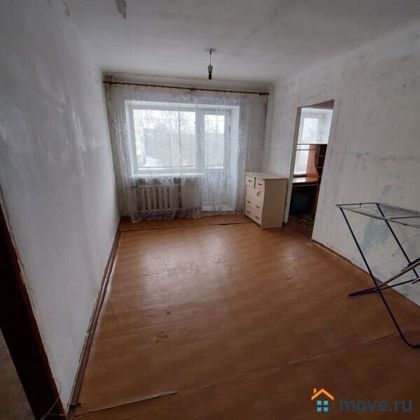 2-комн. квартира, 395 м²