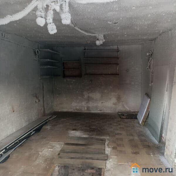 гараж, 18 м&sup2;