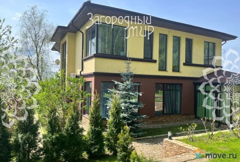 коттедж, 330 м²