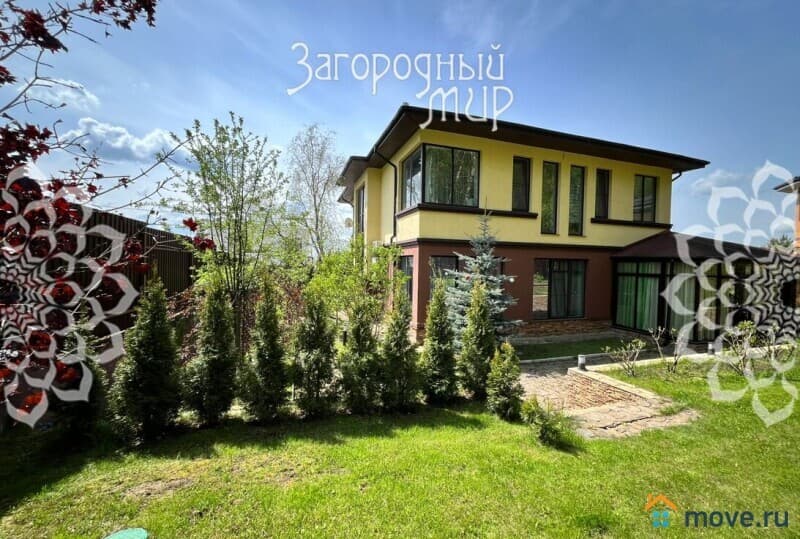 коттедж, 330 м²