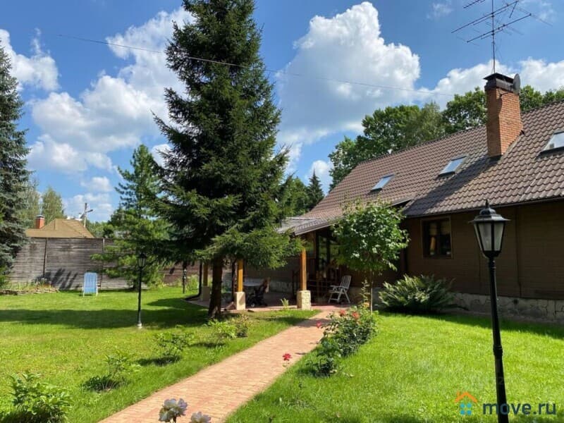 дом, 208 м&sup2;