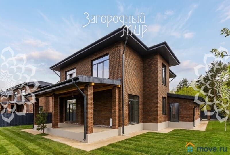 коттедж, 273 м&sup2;