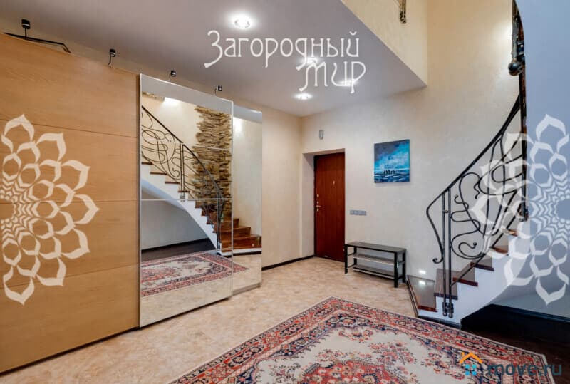 дом, 218 м&sup2;
