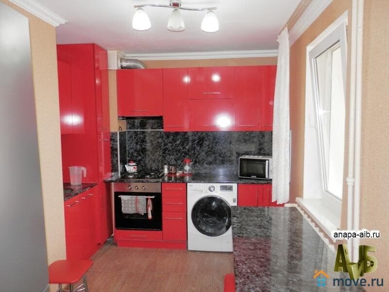 3-комн. квартира, 80 м²