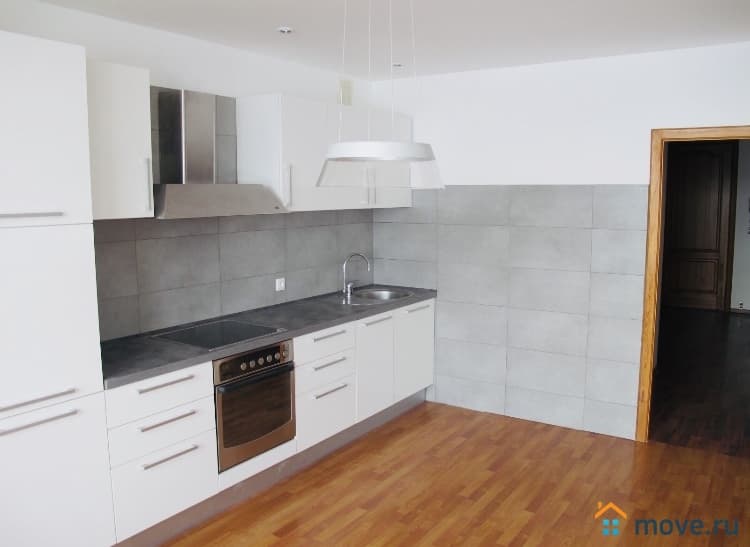 4-комн. квартира, 145 м²