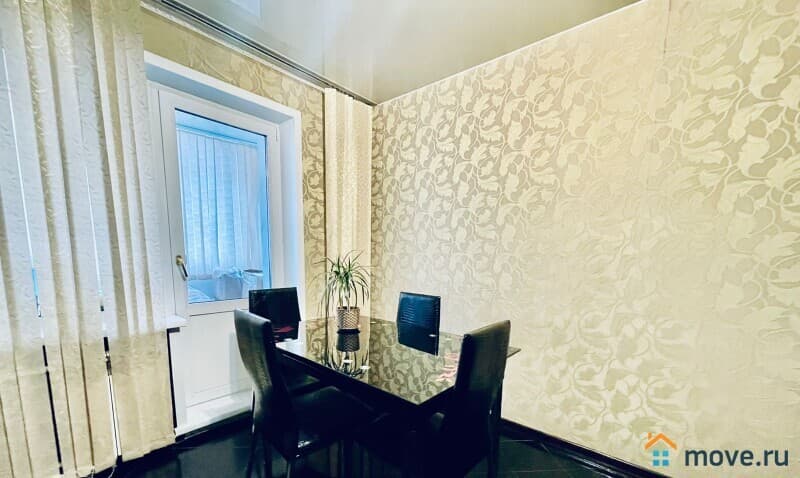 2-комн. квартира, 60 м²