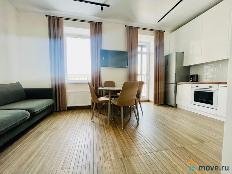 2-комн. квартира, 82 м²