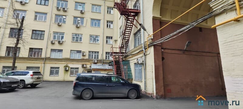 офис, 3306 м&sup2;