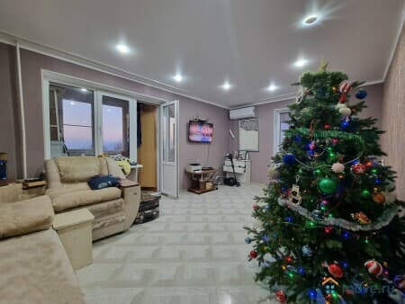 Продажа 2-комнатной квартиры, 58.7 м&sup2;, Кисловодск, улица Целинная