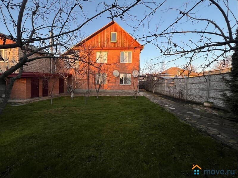 дом, 410 м&sup2;