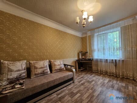 Продается 2-комнатная квартира, 40.7 м&sup2;, Кисловодск, улица Кирова