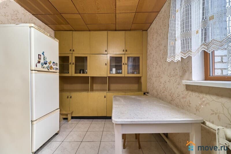 дом, 218.3 м²
