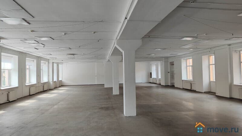 свободного назначения, 600 м&sup2;